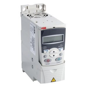 VARIADOR DE FREC. TRIF. DE 3HP/ 2.2kW., 10.8A., 200-240VAC, IP20 UL