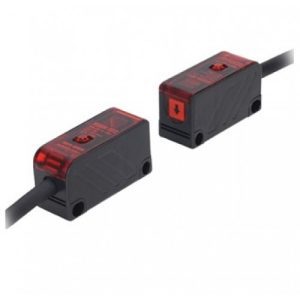 SENSOR FOTOELÉCTRICO CUAD. HORIZONTAL EMISOR Y RECEPTOR ALC. 500MM NPN NA 12-24VDC