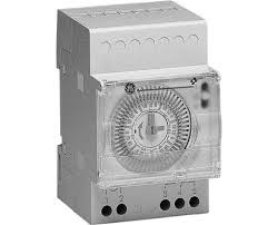 RELOJ HORARIO ANAL. 130VDC/ 230V riel DIN