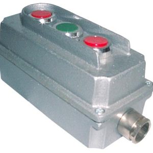 CAJA RECTANGULAR-ALUMINIO / 3 ORIFICIO 22MM