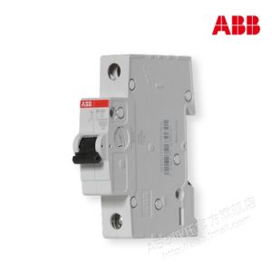 INT. TERMOMAGNETICO 1X4AMP. 4.5KA/220VAC/400VAC RIEL DIN SH