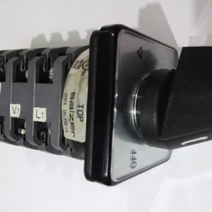 CONMUTADOR  0-Y- Δ 16 AMP 3 POLOS